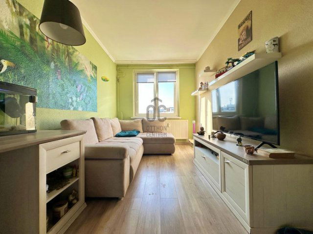 Eladó panellakás, Budapesten, XV. kerületben 78.9 M Ft, 4 szobás