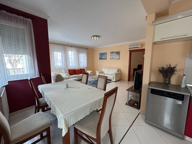 Kiadó téglalakás, albérlet, Debrecenben, Hadházi úton