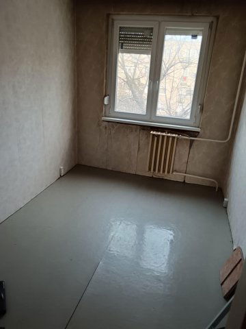 Eladó téglalakás, Tatabányán 43.9 M Ft, 2+1 szobás