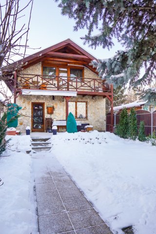 Eladó családi ház, Szigetcsépen 97.5 M Ft, 3 szobás