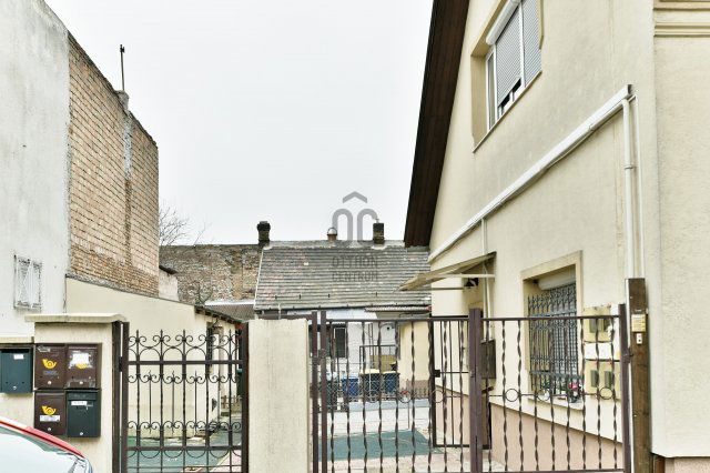 Eladó téglalakás, Budapesten, XX. kerületben 36.99 M Ft
