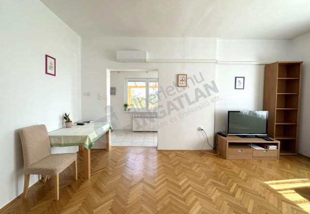 Kiadó téglalakás, albérlet, III. kerületben, Perényi úton