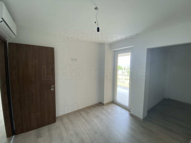 Eladó téglalakás, Siófokon 191.956 M Ft, 4 szobás