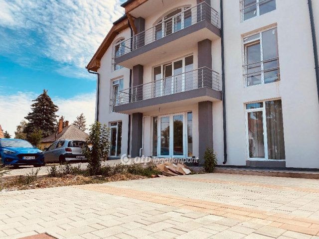 Eladó hotel, Hajdúszoboszlón 950 M Ft / költözzbe.hu