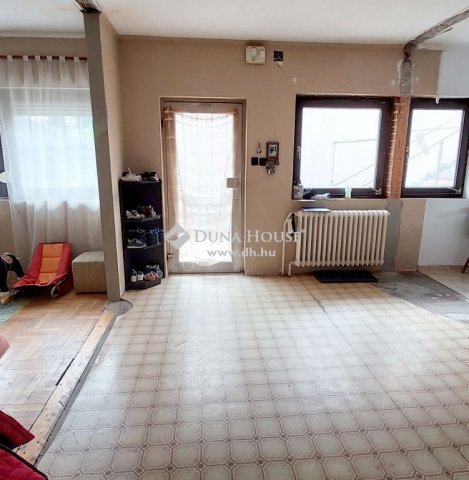 Eladó családi ház, Budapesten, XX. kerületben 120 M Ft, 7 szobás
