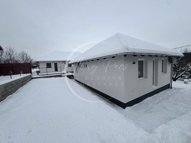 Eladó családi ház, Kozármislenyen 90.99 M Ft, 2 szobás