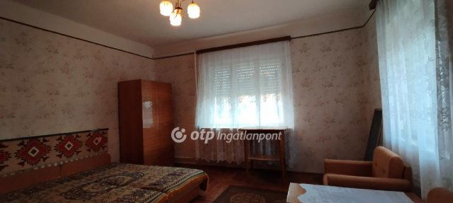 Eladó családi ház, Jászszentandráson 24.25 M Ft, 3 szobás