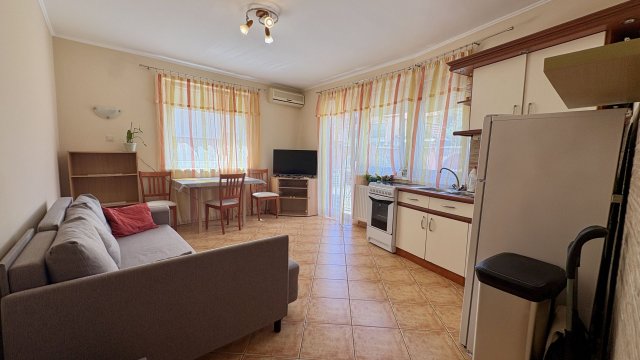 Kiadó téglalakás, albérlet, Debrecenben 250 E Ft / hó, 3 szobás