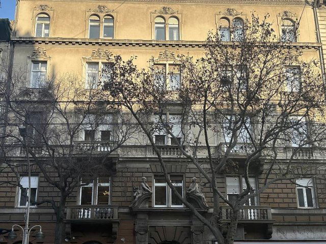 Eladó téglalakás, Budapesten, VI. kerületben, Teréz körúton