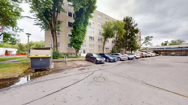 Eladó panellakás, Miskolcon 23.9 M Ft, 1+1 szobás