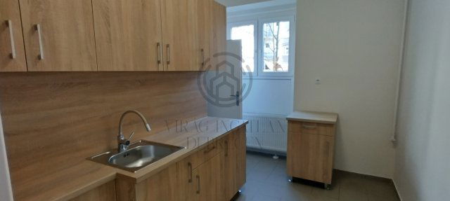 Eladó téglalakás, Debrecenben, Piac utcában 67.9 M Ft, 2 szobás