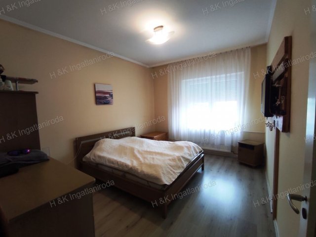 Eladó családi ház, Dunakeszin 164.9 M Ft, 4 szobás