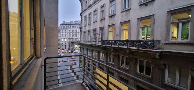 Eladó téglalakás, VI. kerületben, Bajcsy-Zsilinszky közben