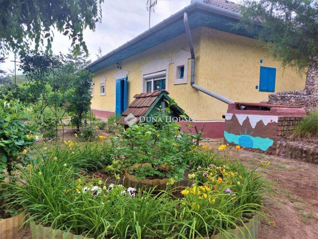 Eladó családi ház, Kecskeméten 29.9 M Ft, 3 szobás