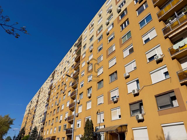 Eladó panellakás, Budapesten, XV. kerületben 55.9 M Ft, 2 szobás