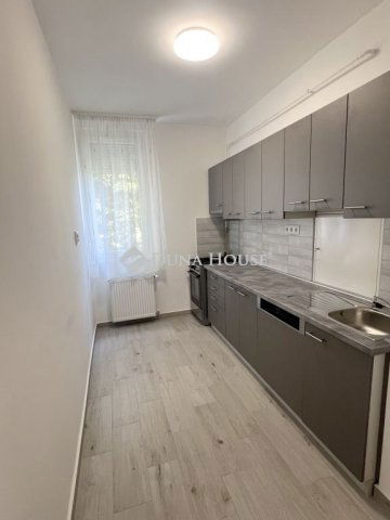 Eladó téglalakás, Zalaegerszegen 38 M Ft, 2 szobás