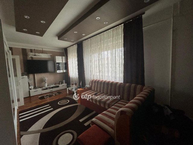 Eladó családi ház, Hajdúhadházon 49.9 M Ft, 3 szobás