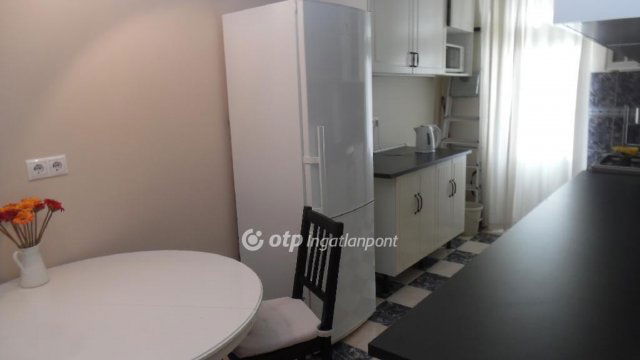 Kiadó téglalakás, albérlet, Budapesten, II. kerületben