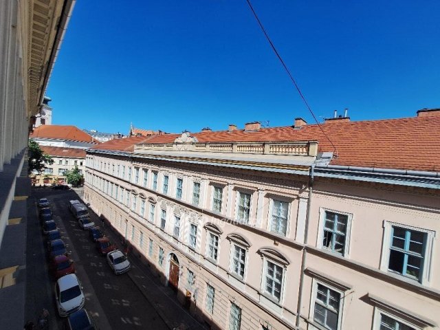 Eladó téglalakás, Budapesten, IX. kerületben 149 M Ft, 4 szobás