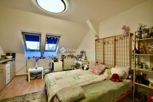 Eladó családi ház, Budapesten, X. kerületben 129.9 M Ft