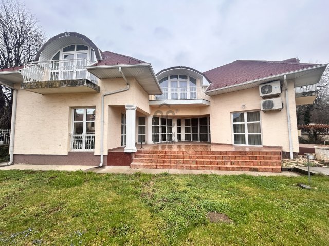 Eladó családi ház, Budapesten, XVIII. kerületben 199.9 M Ft