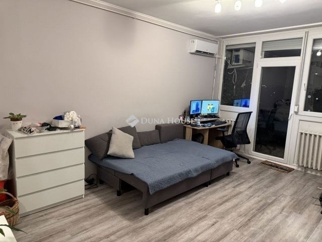 Eladó téglalakás, Budapesten, IV. kerületben 89 M Ft, 3 szobás