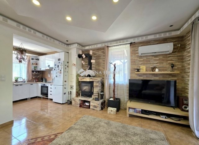 Eladó családi ház, Halásztelken 132.5 M Ft, 5 szobás