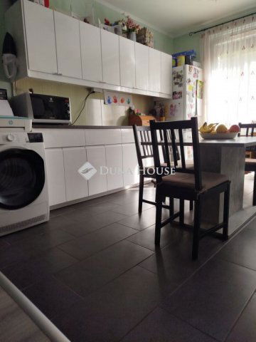 Eladó panellakás, Budapesten, XV. kerületben 77 M Ft, 4 szobás