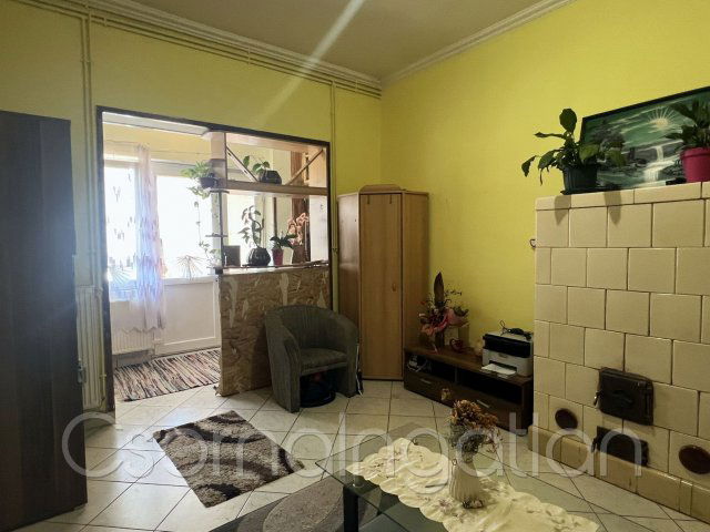 Eladó családi ház, Bősárkányon 30 M Ft, 3 szobás