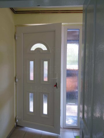 Eladó családi ház, Tengődön 24.9 M Ft, 2 szobás