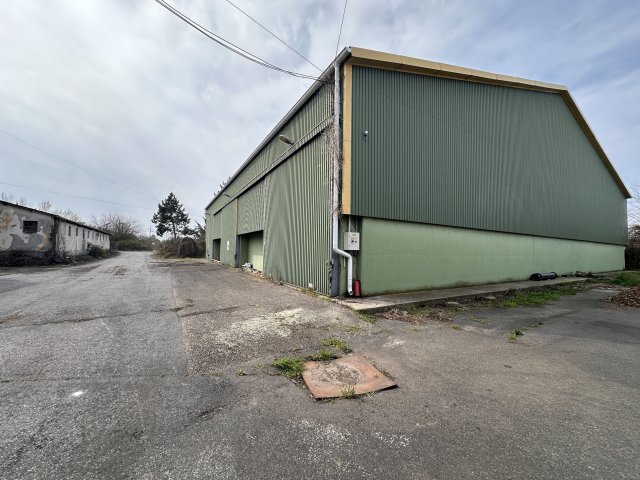 Eladó ipari ingatlan, Kondoroson 190 M Ft / költözzbe.hu