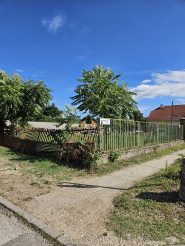 Eladó telek, Fóton 140 M Ft / költözzbe.hu