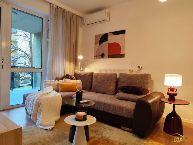 Kiadó téglalakás, albérlet, IX. kerületben, Ferenc téren