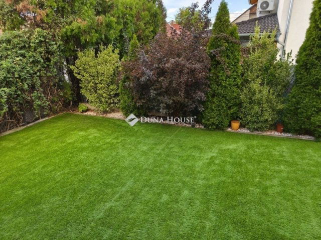 Eladó ikerház, Fóton 126 M Ft, 5 szobás / költözzbe.hu