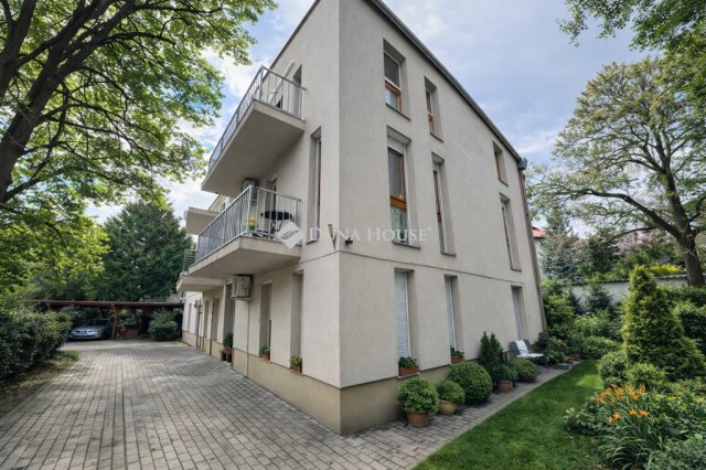 Eladó téglalakás, Pécsett 56 M Ft, 2 szobás