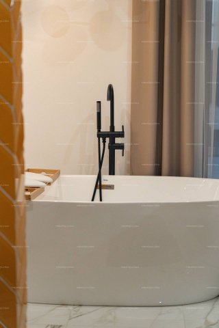 Eladó családi ház, Debrecenben 299.999 M Ft, 6 szobás