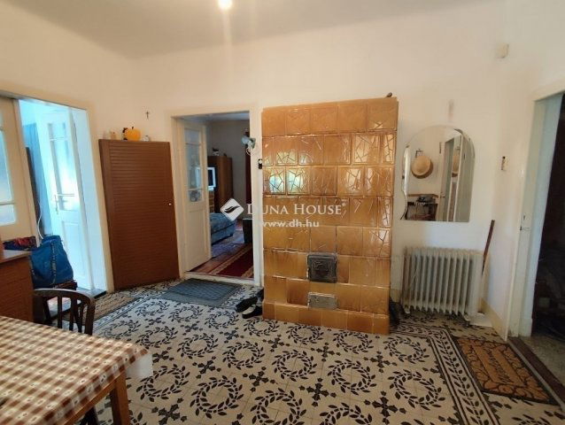 Eladó családi ház, Tóalmáson 30 M Ft, 3 szobás