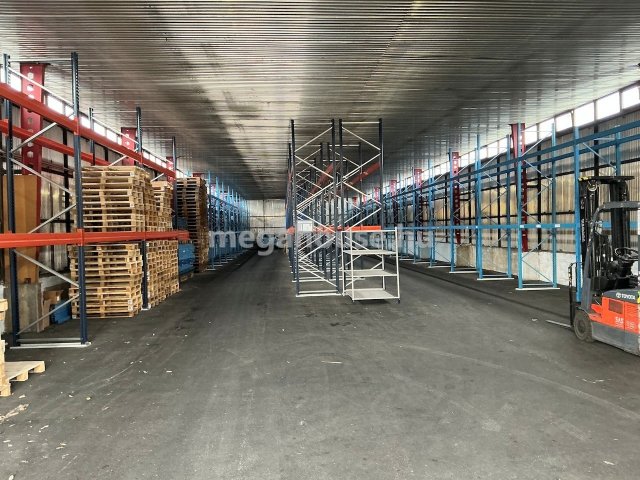 Kiadó ipari ingatlan, Budaörsön 1180 E Ft / hó