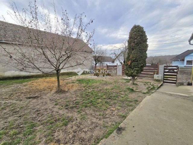 Eladó családi ház, Kiskassán 20.99 M Ft, 2 szobás