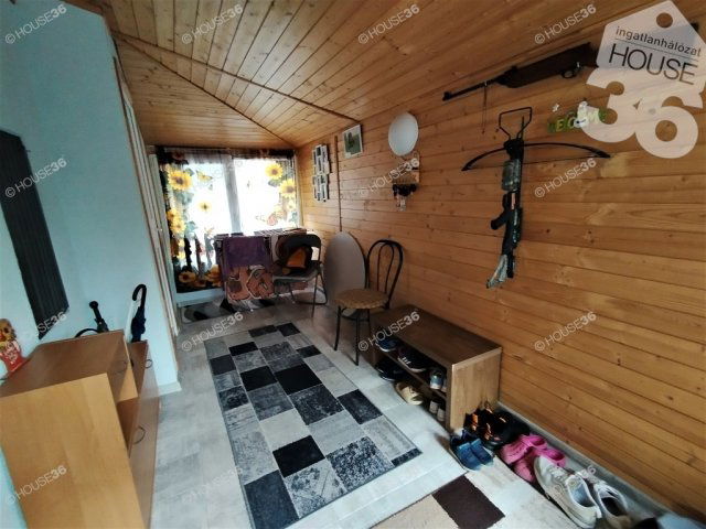 Eladó nyaraló, Tiszaalpáron 33.9 M Ft, 2+2 szobás