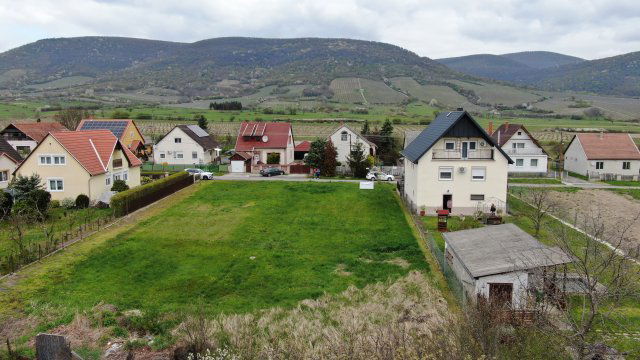 Eladó telek, Erdőbényén, Dombi Sámuel utcában 6.5 M Ft