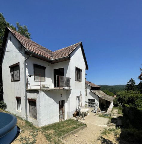 Eladó családi ház, Verőcén 65 M Ft, 5 szobás