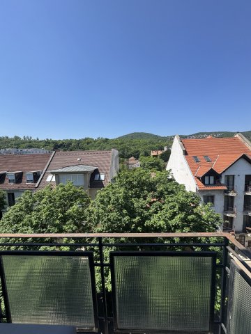 Eladó téglalakás, Budapesten, III. kerületben 129.99 M Ft