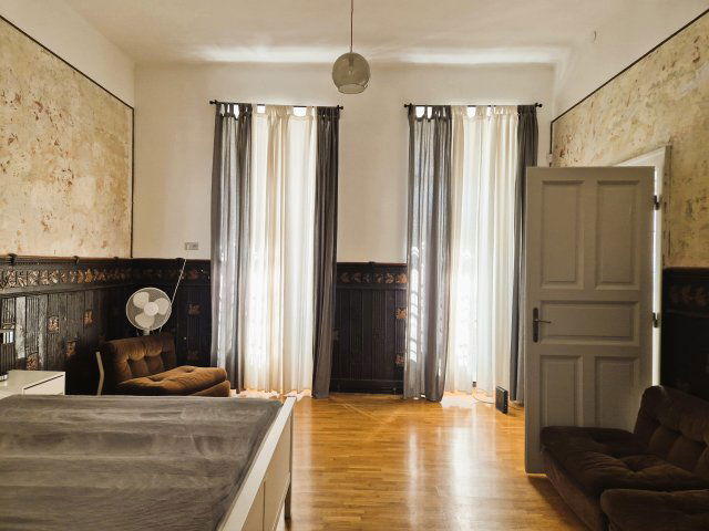 Eladó téglalakás, Budapesten, VII. kerületben, Király utcában