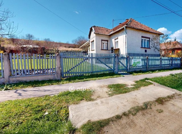 Eladó családi ház, Szuhogyon 8 M Ft, 2 szobás