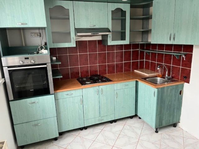 Eladó panellakás, Miskolcon 36.5 M Ft, 2+1 szobás