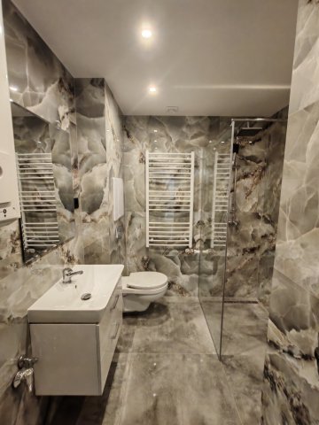 Eladó téglalakás, Szegeden, Faragó utcában 67.99 M Ft, 3 szobás