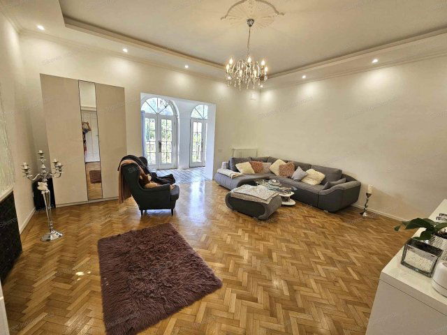Eladó családi ház, Tatabányán 124.99 M Ft, 2 szobás