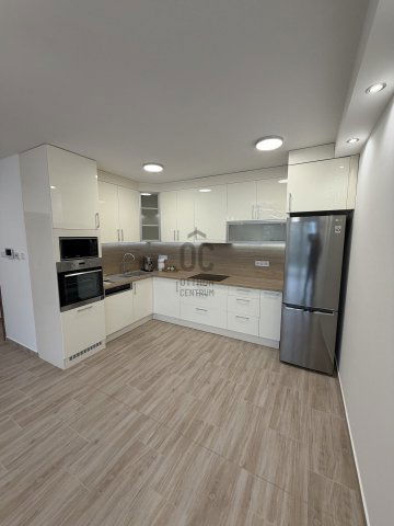 Eladó téglalakás, Hajdúszoboszlón 98 M Ft, 3 szobás