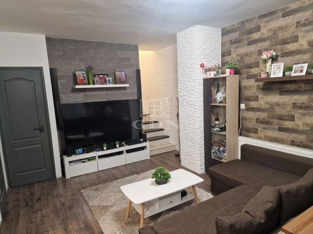 Eladó sorház, Vecsésen 114.9 M Ft, 4 szobás